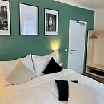 Bed & Breakfast Haus Stadler - Self Check-in Tauplitz