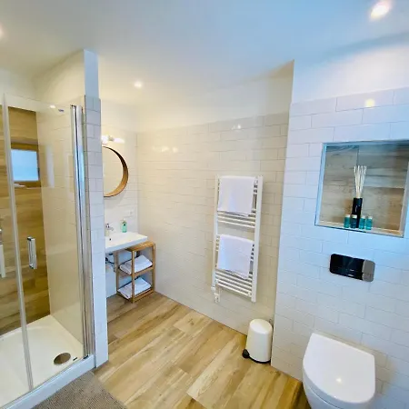Bed & Breakfast Haus Stadler - Self Check-in 3*