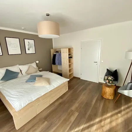 Haus Stadler - Self Check-in Bed & Breakfast