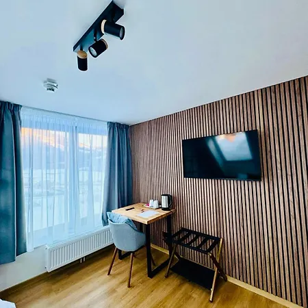 Haus Stadler - Self Check-in Bed & Breakfast