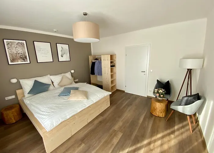 Haus Stadler - Self Check-in Bed & Breakfast